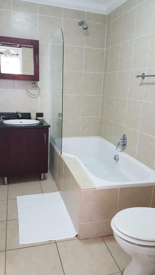 Innes Road Durban Accommodation 2 bedroom privare unit Esterno foto